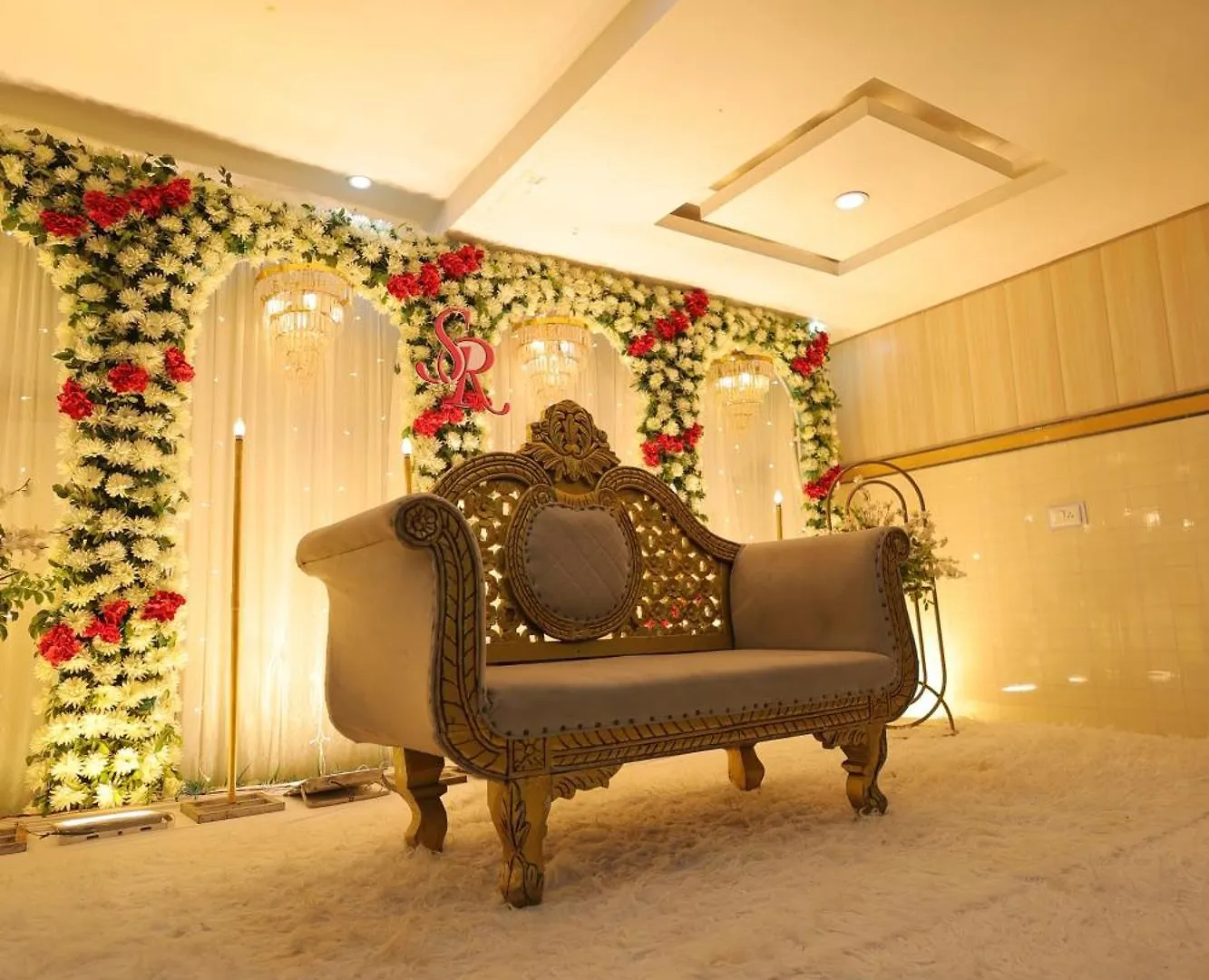 **  Hotel Anand Villa Agra  India